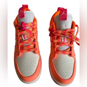 Brand NEW never worn Kids Nike Air Jordan  size 4.5